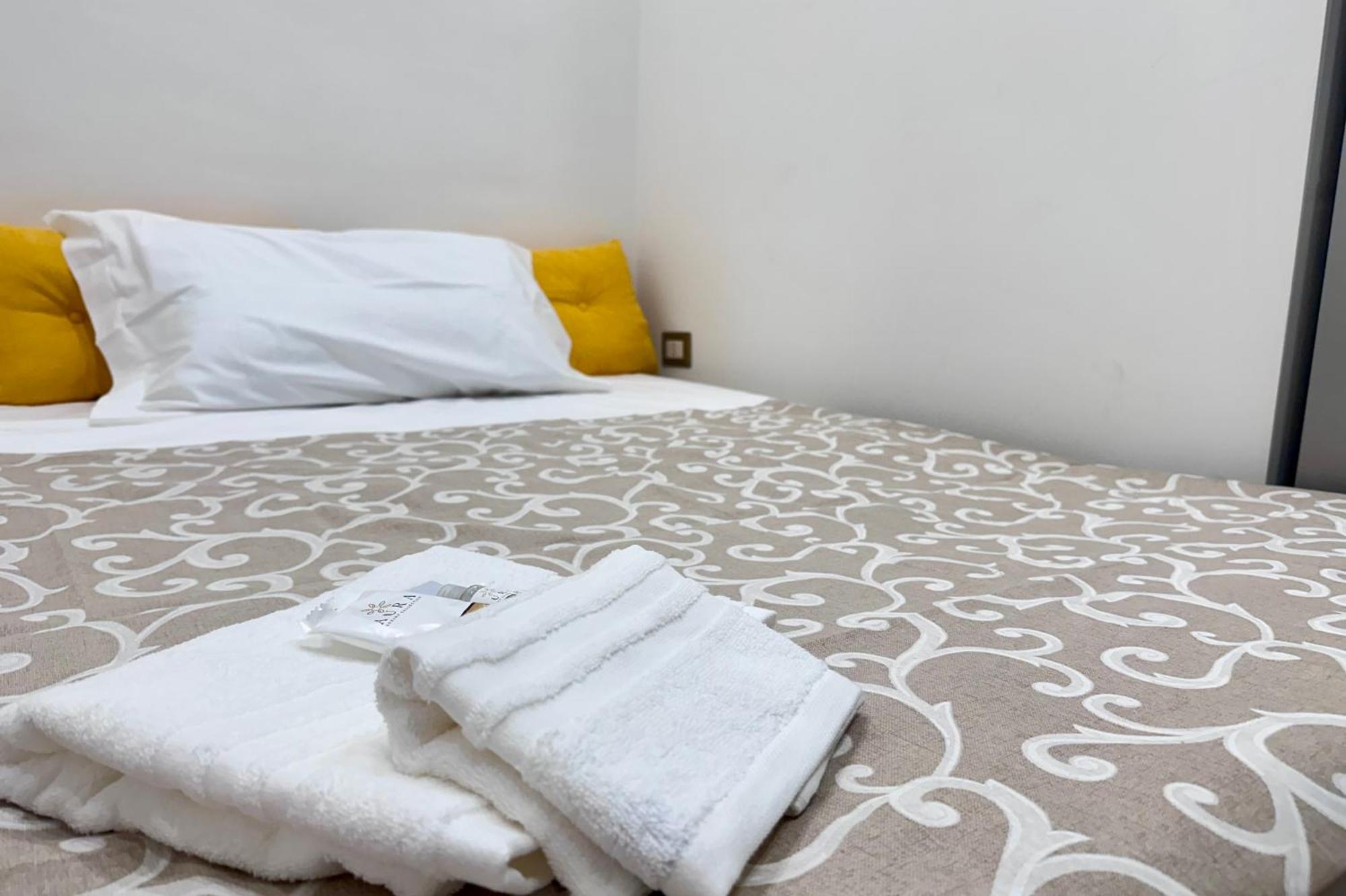 Eden Suite - Central Apartment With Balcony - Μολφέττα Εξωτερικό φωτογραφία