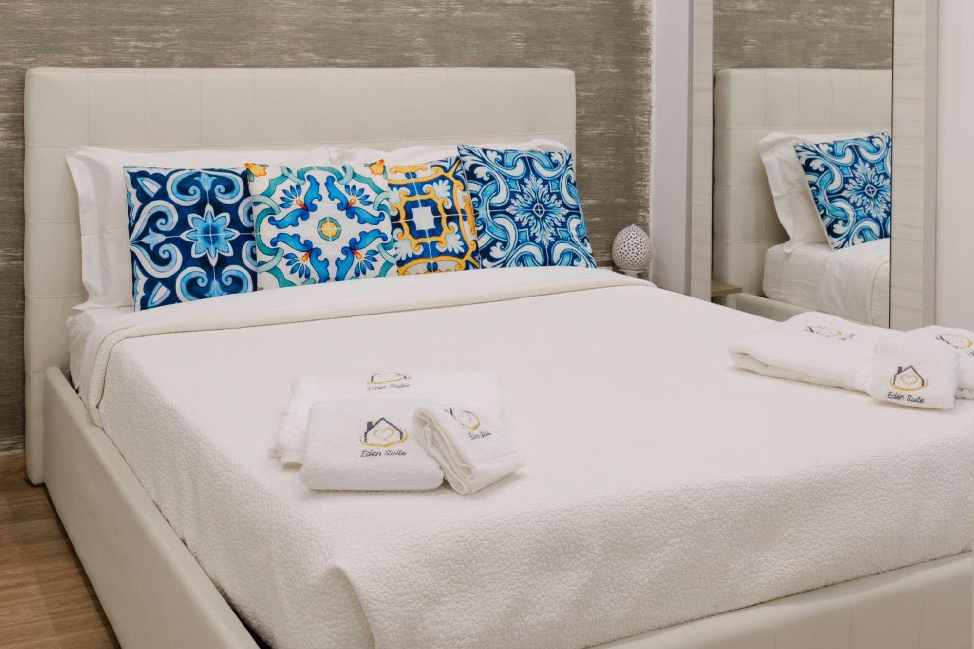 Eden Suite - Central Apartment With Balcony - Μολφέττα Εξωτερικό φωτογραφία